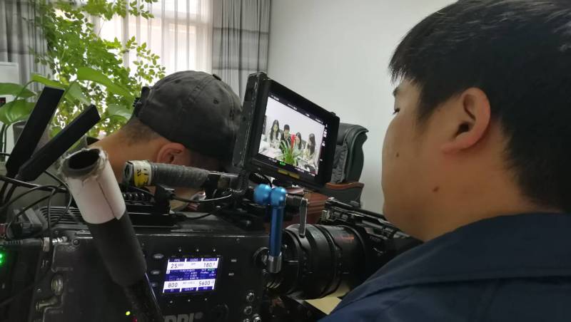 剧本杀式体验：囊谦县广告片拍摄公司构建沉浸式消费决策路径